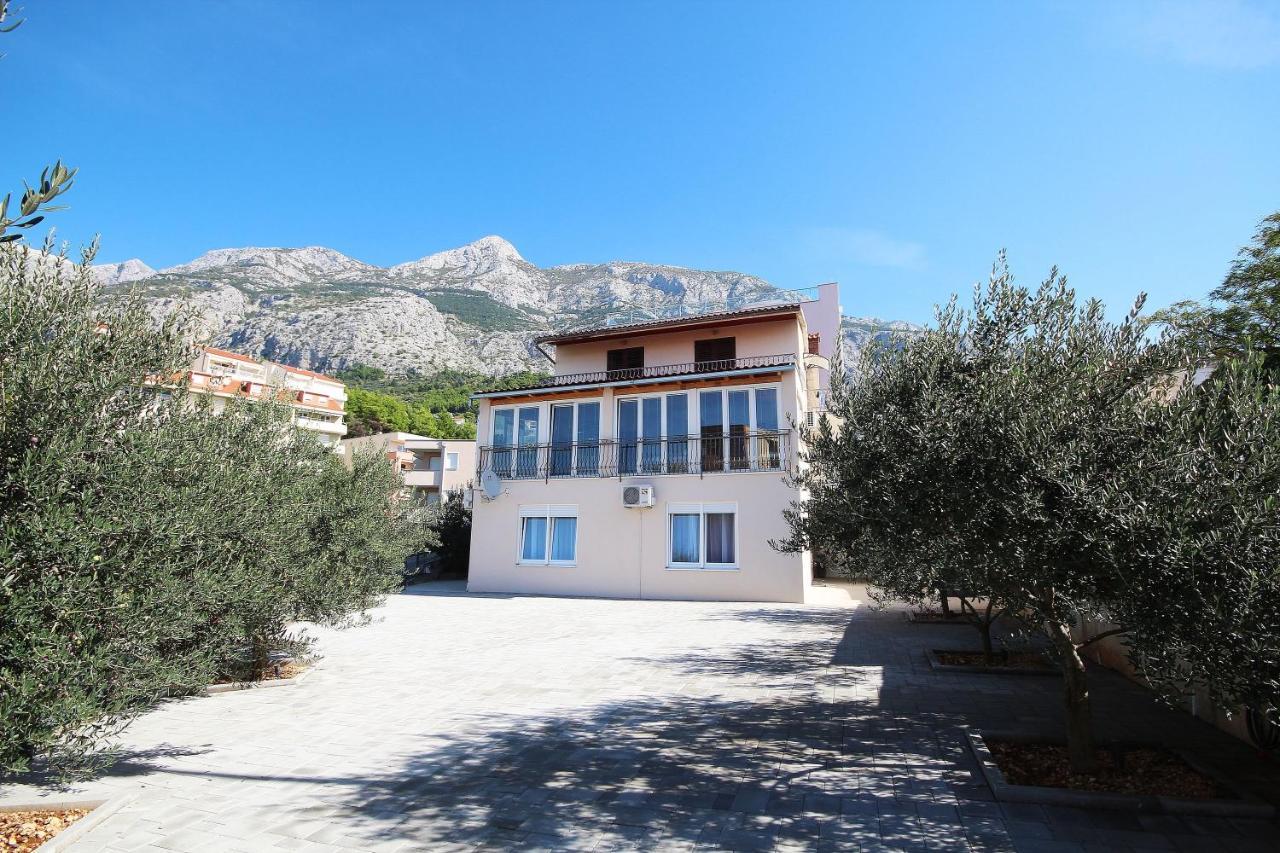 Apartmani Bozena Makarska Zewnętrze zdjęcie